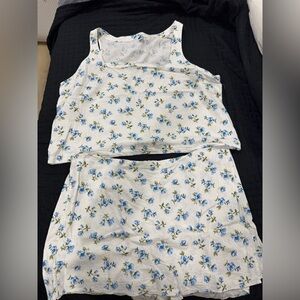 Old Navy Blue and WhiteFloral Linen Set with Skort